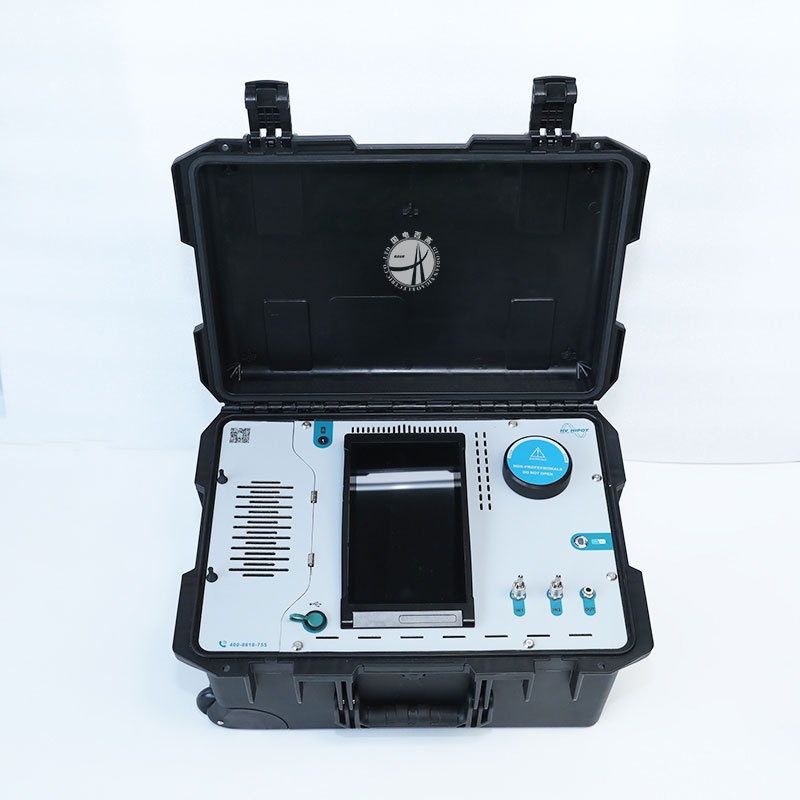 SF6氣體綜合分析儀（實(shí)驗(yàn)室）實(shí)物圖