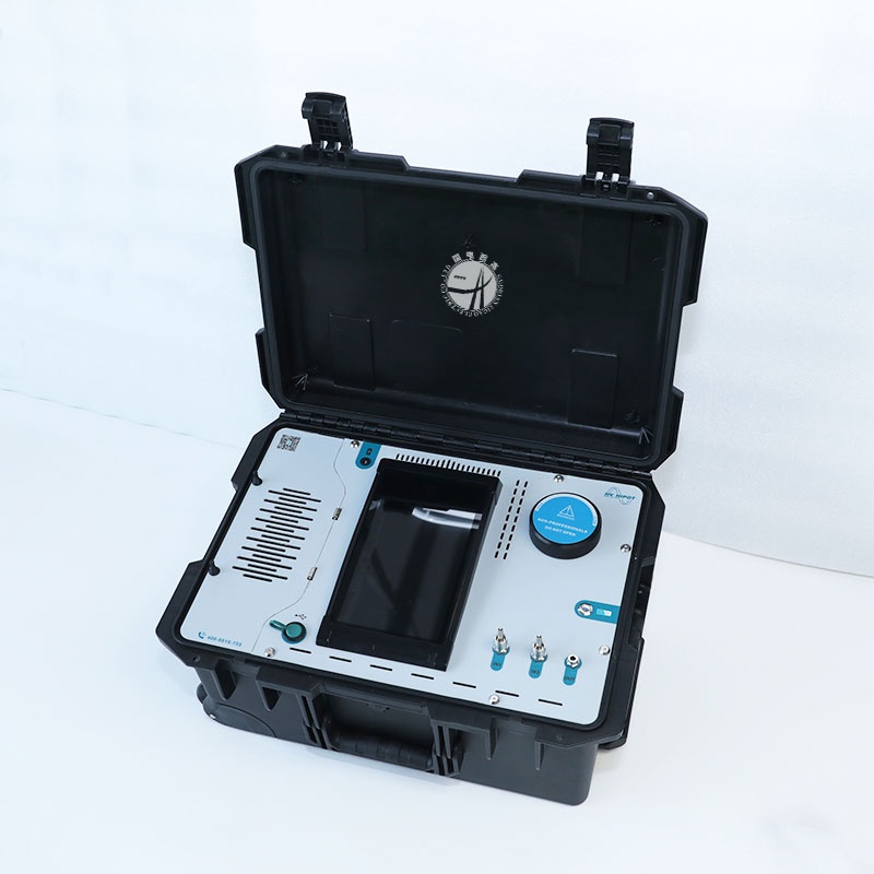 SF6氣體綜合分析儀（實(shí)驗(yàn)室）實(shí)物圖