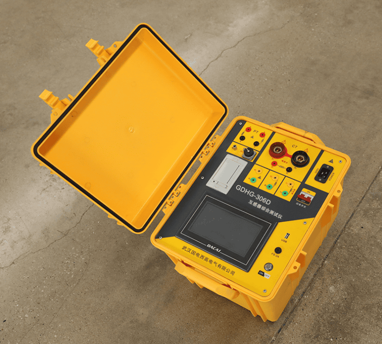 互感器綜合測(cè)試儀實(shí)物圖