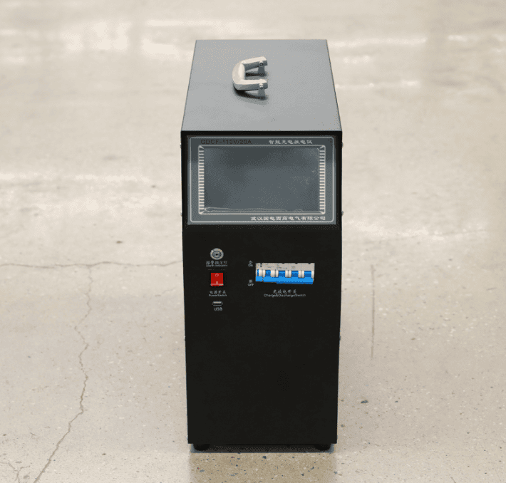 智能蓄電池充放電綜合測試儀實(shí)物圖