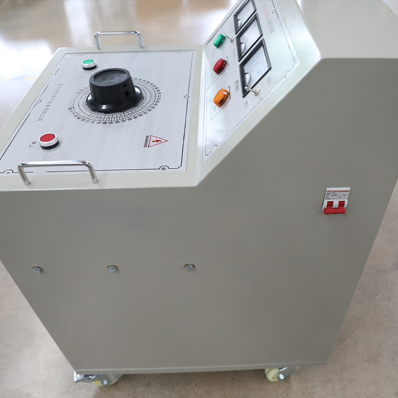 大電流發(fā)生器GDSL-M-2000A大電流發(fā)生器